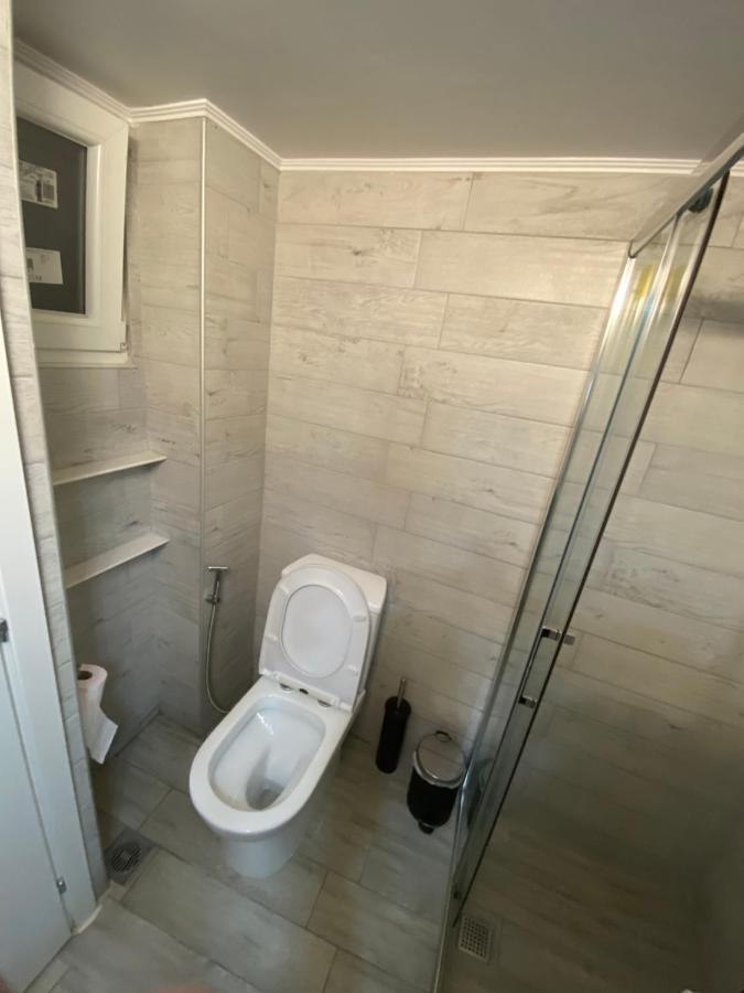 Lovely Apartment/1Bedroom Next To Metro Aten Exteriör bild